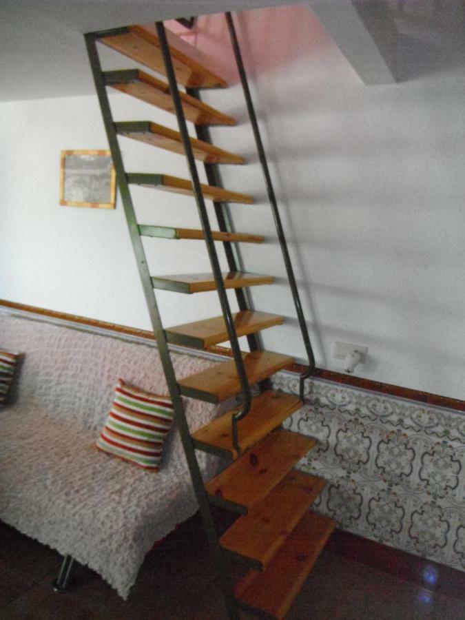 Casa Laura Pensionat Deltebre Exteriör bild